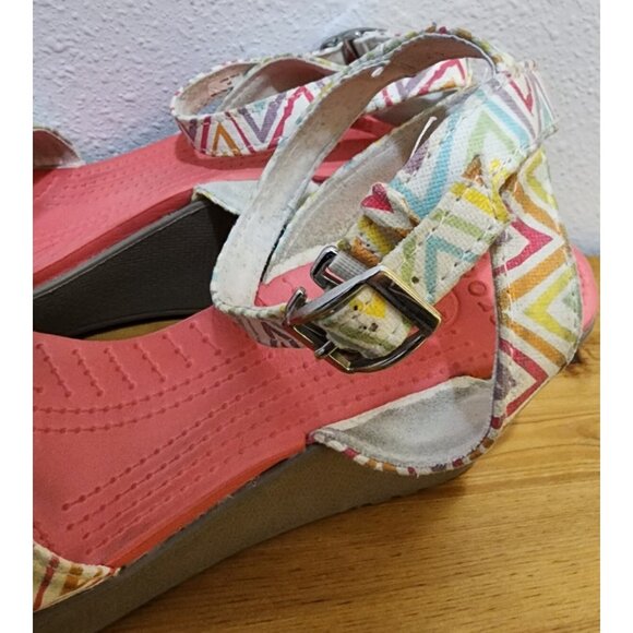 Crocs Leigh Womens Ankle Cross Strap Wedge Sandals Pink Multicolor 15313 Size 9 - Picture 5 of 12